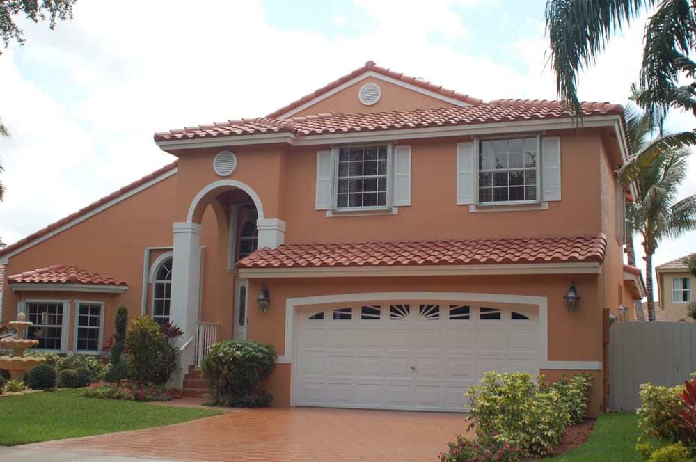 Slide of Rich's Roofing