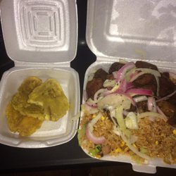 El Punto Restaurante - Venus Gardens - 9 Bucks for Carne Frita and Chinese Fried Rice with Tostones