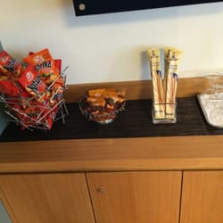 Dnata Lounge - Snack