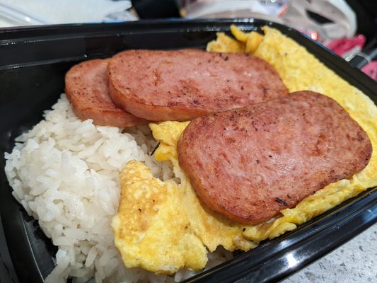 Aloha Plates by null