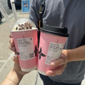 Molly Tea - peach oolong - Bubble Tea Near Me - San Gabriel, California Molly Tea - peach oolong - Bubble Tea Near Me - San Gabriel, California