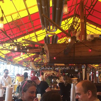 Barking Crab - Inside decor - Seafood Near Me - Boston, Massachusetts