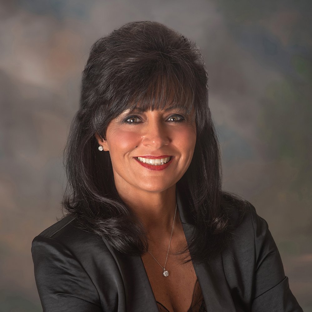 EDINA REALTY Updated September 2024 9605 Schmidt Lake Rd, Plymouth