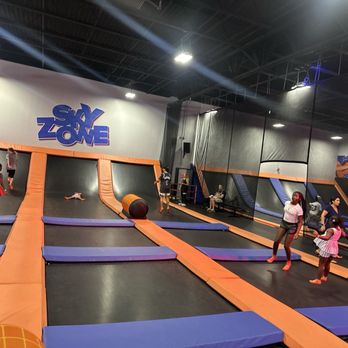 Sky Zone Trampoline Park - they said the AC is down and they've been trying to fix it for 2 days. - Trampoline Parks Near Me - Orlando, Florida Sky Zone Trampoline Park - they said the AC is down and they've been trying to fix it for 2 days. - Trampoline Parks Near Me - Orlando, Florida