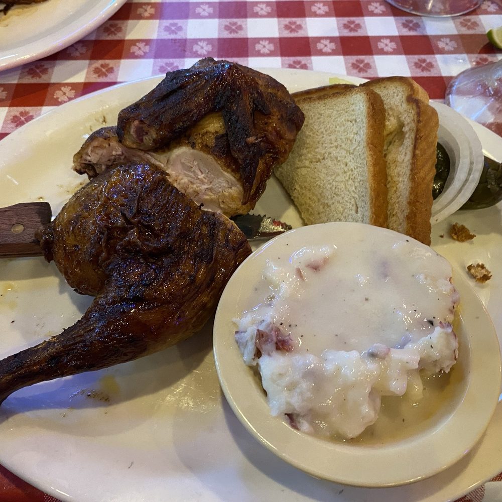 Riscky's BBQ - 1/2 chicken and Mashed Potatoes - Barbeque Near Me - Fort Worth, Texas Riscky's BBQ - 1/2 chicken and Mashed Potatoes - Barbeque Near Me - Fort Worth, Texas