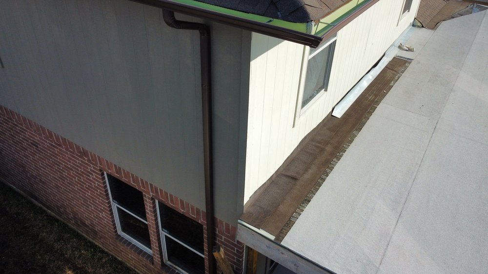 Slide of 4Pro Roofing