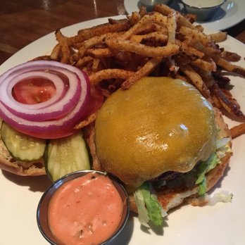 Chelsea's Kitchen - Chelsea's Cheeseburger - New American Near Me - Phoenix, Arizona