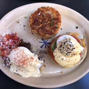 Snooze, an A.M. Eatery - Breakfast & Brunch Near Me - Tustin, California