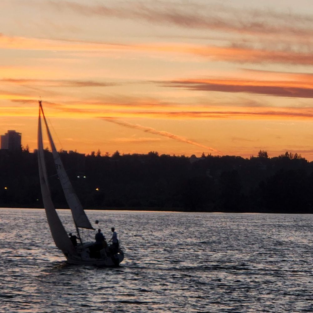 Soundview Sunset Cruises - Boat Tours Near Me - Seattle, Washington Soundview Sunset Cruises - Boat Tours Near Me - Seattle, Washington