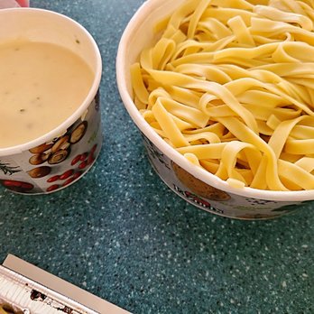 Fazoli’s - Fettuccine alfredo - Italian Near Me - Clermont, Florida Fazoli’s - Fettuccine alfredo - Italian Near Me - Clermont, Florida