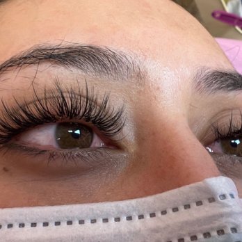 Mini Beauty Eyelash - Hybrid wispy set - Eyelash Service Near Me - Upland, California Mini Beauty Eyelash - Hybrid wispy set - Eyelash Service Near Me - Upland, California