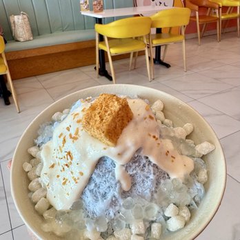 Mango Mango - Toasted Coconut Snowcloud - Desserts Near Me - Virginia Beach, Virginia Mango Mango - Toasted Coconut Snowcloud - Desserts Near Me - Virginia Beach, Virginia