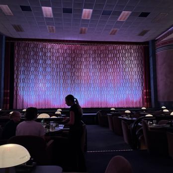 Commodore Theatre - Screen with curtain - Cinema Near Me - Portsmouth, Virginia Commodore Theatre - Screen with curtain - Cinema Near Me - Portsmouth, Virginia