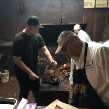 City Market - Barbeque Near Me - Luling, Texas