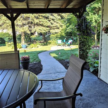 MI Construction - Stamped Concrete with Furniture Finished - Masonry/Concrete Near Me