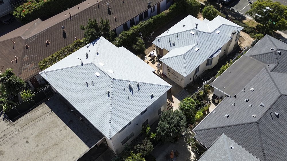 Slide of Summit Remodeling Group