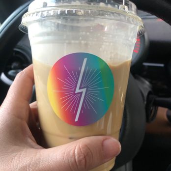 Syndicate - Coconut head (vegan) super yummy and creamy!!! Thanks to the barista for the recommendation - Bakeries Near Me - Sierra Madre, California