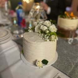 Lovejoy Bakery - Absolutely beautiful. Made a magical day even more magical!
