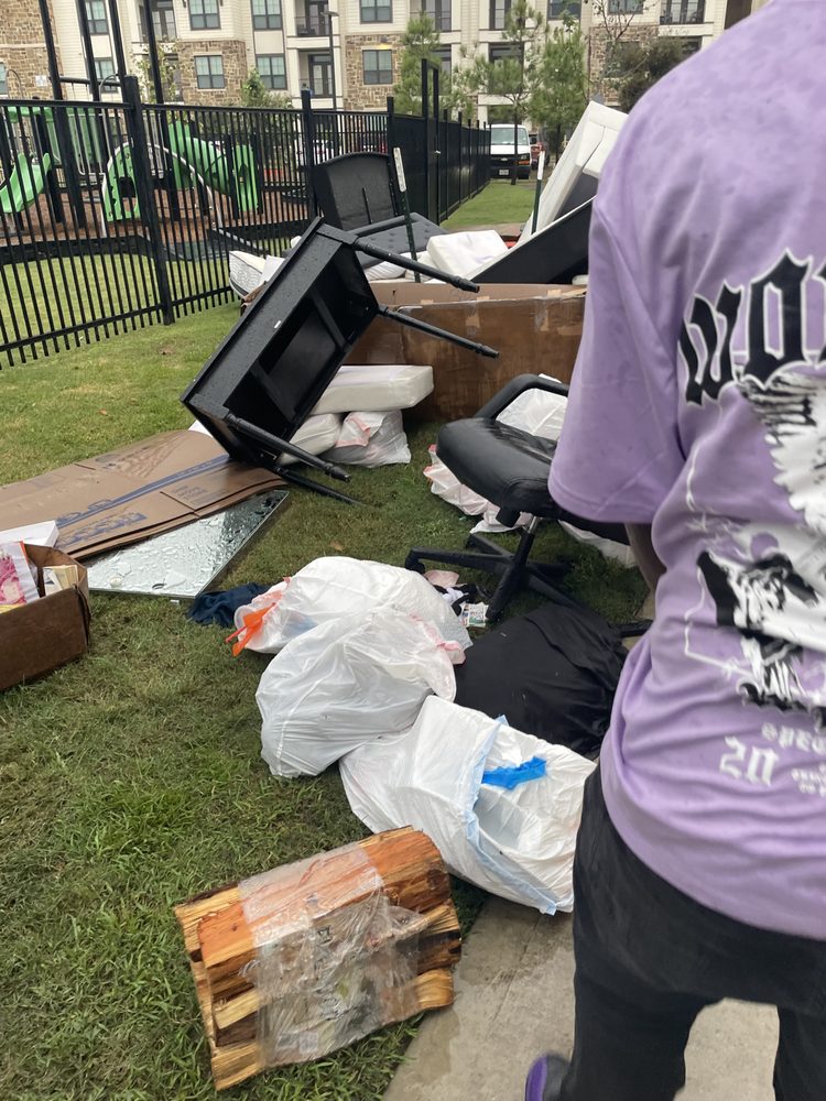 PARKLANE FULSHEAR Updated September 2024 27222 Fulshear Bend Dr