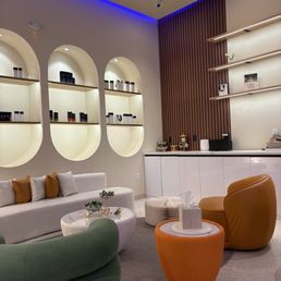 Invita spa lounge area Invita spa lounge area