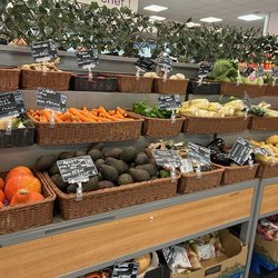 Monoprix - Nice selection of fresh produce.