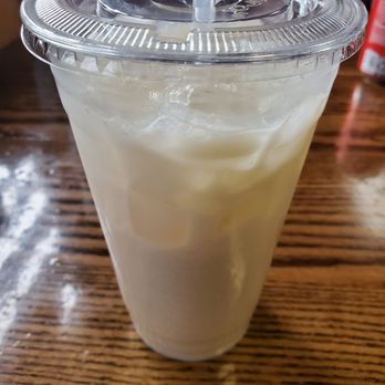 Pika Tortas Ahogadas - agua de horchata - Mexican Near Me - Paramount, California