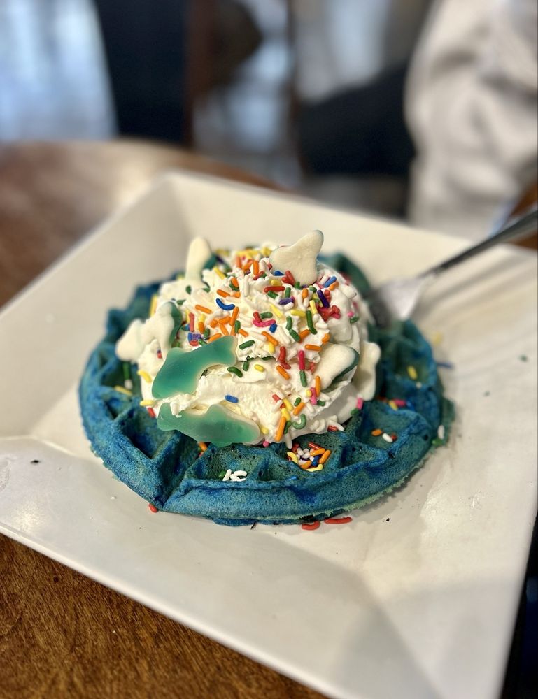 The Buzz Coffee & Cafe — Mexican restaurant in Burnsville