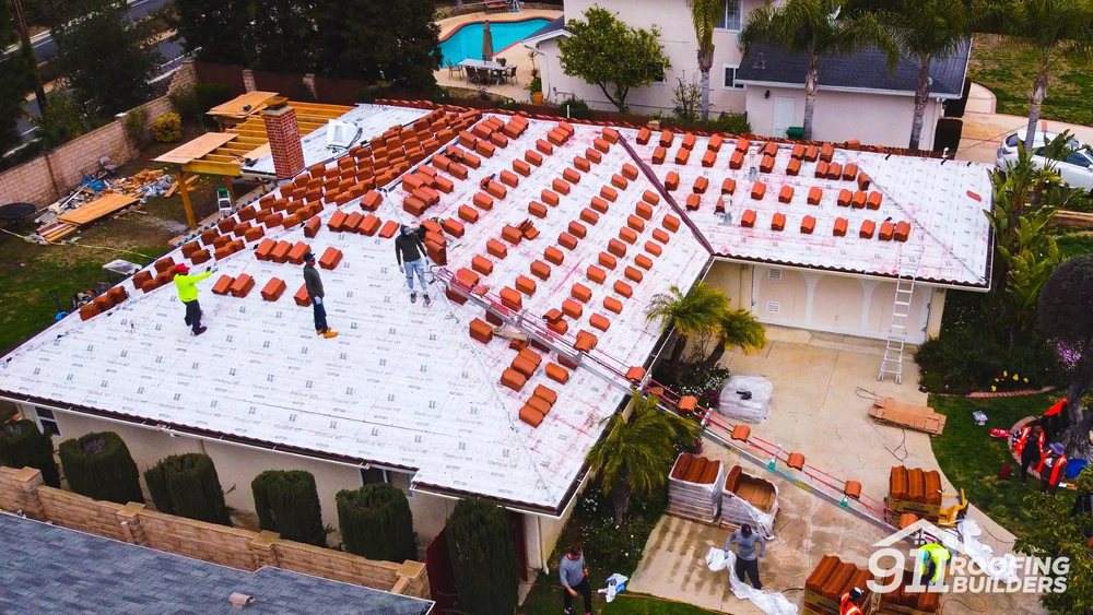 Slide of 911 Roofing Builders