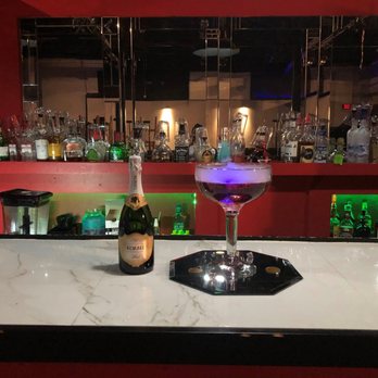 Gigi's Martini Room