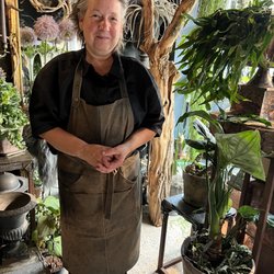 Tina Sandegaard Blomsterkunst - Tina Sandegaard, shop owner