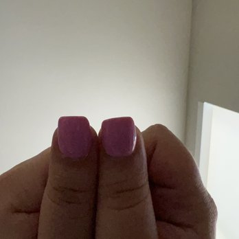 Four Seasons Nails - Nails length not matching - Nail Salons Near Me - Redlands, California