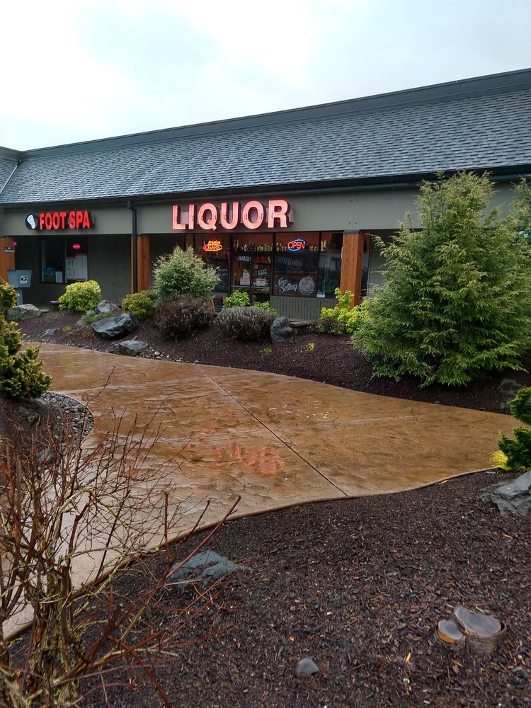 HYLAND HILLS LIQUOR STORE Updated September 2024 24 Reviews 14334