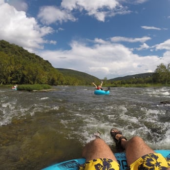 River Riders - Whitewater tubing = fun times - Rafting/Kayaking Near Me - Harpers Ferry, West Virginia