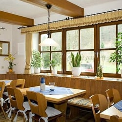Gasthof zur Behringersmühle - Gaststube