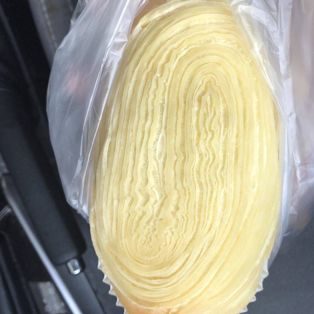 SOHO Bakery & Desserts - Crispy coconut bun, best bun they got - Desserts Near Me - Markham, Ontario SOHO Bakery & Desserts - Crispy coconut bun, best bun they got - Desserts Near Me - Markham, Ontario