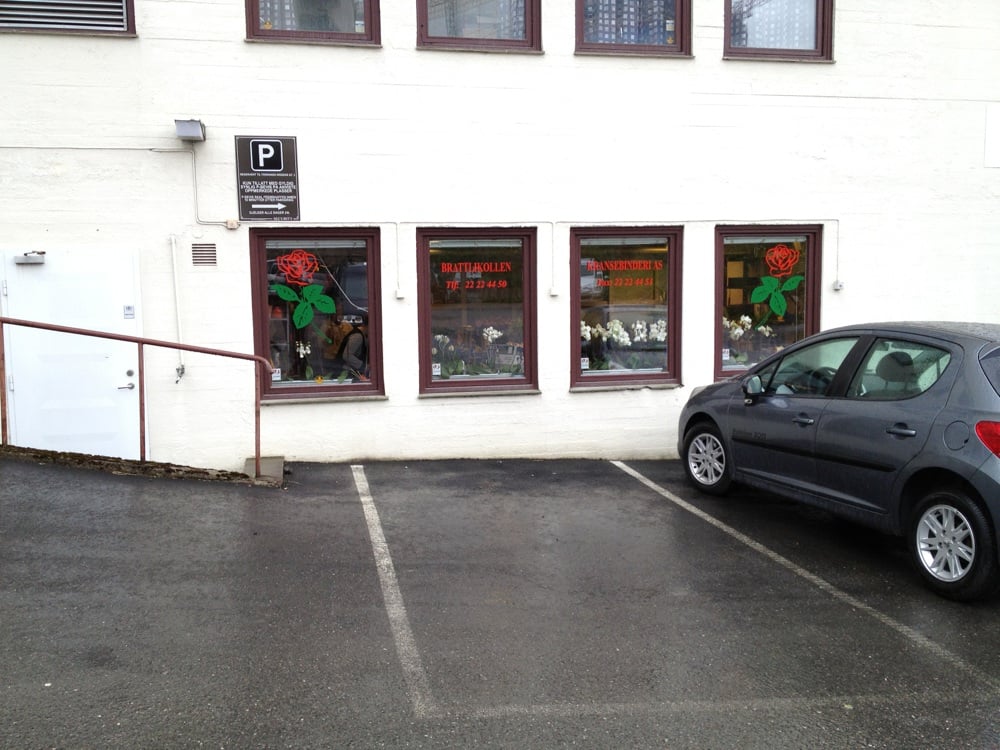 BRATTLIKOLLEN KRANSEBINDERI Sandakerveien 110, Oslo, Norway