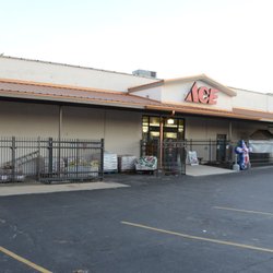 Hobart Ace Hardware