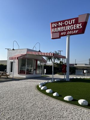 The Original In-N-Out Burger Museum by null