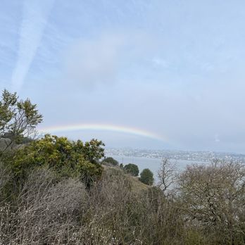 George Miller Trail - Hiking Near Me - Crockett, California