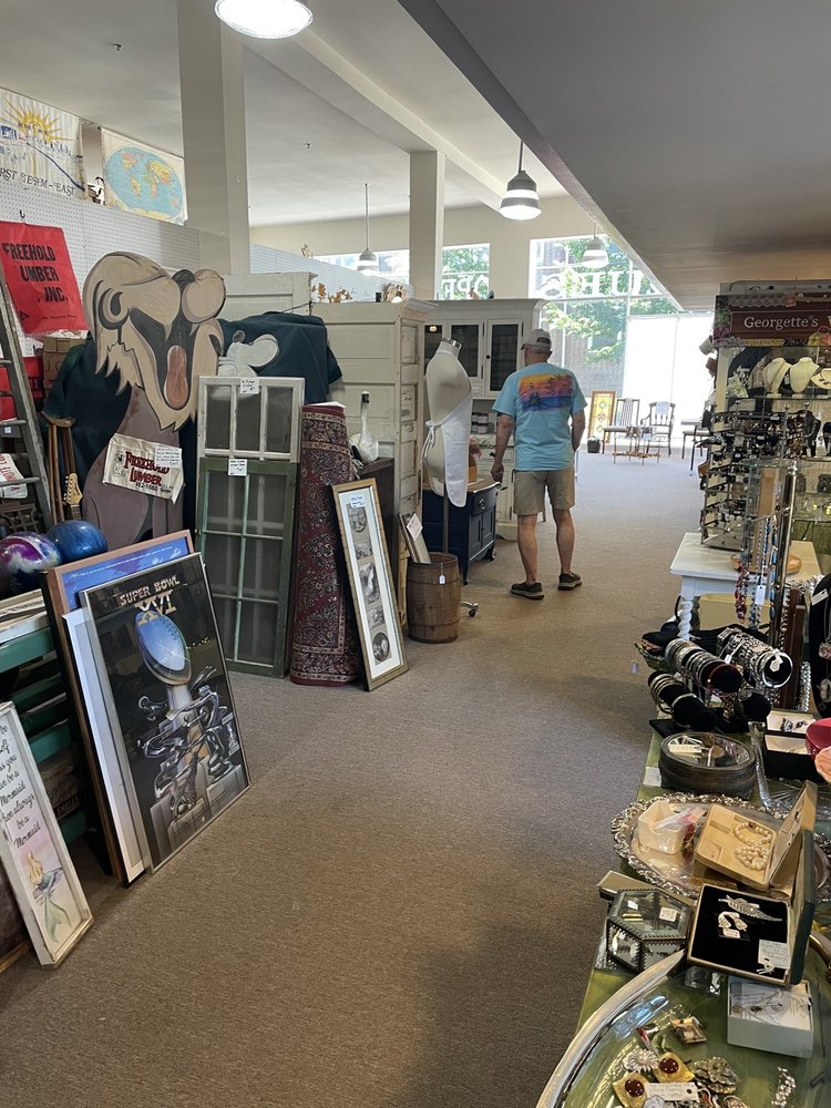 POINT PLEASANT ANTIQUE EMPORIUM Updated July 2024 44 Photos & 12