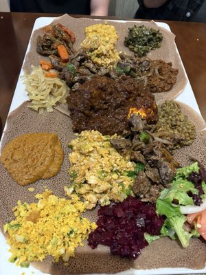 Chercher Ethiopian Restaurant and Bar by null