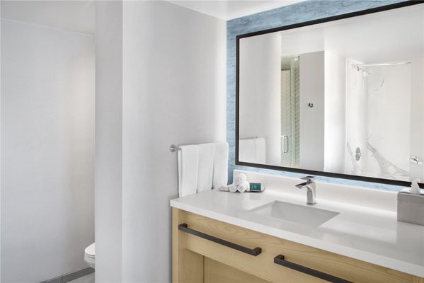 DoubleTree by Hilton Hotel South Bend by null