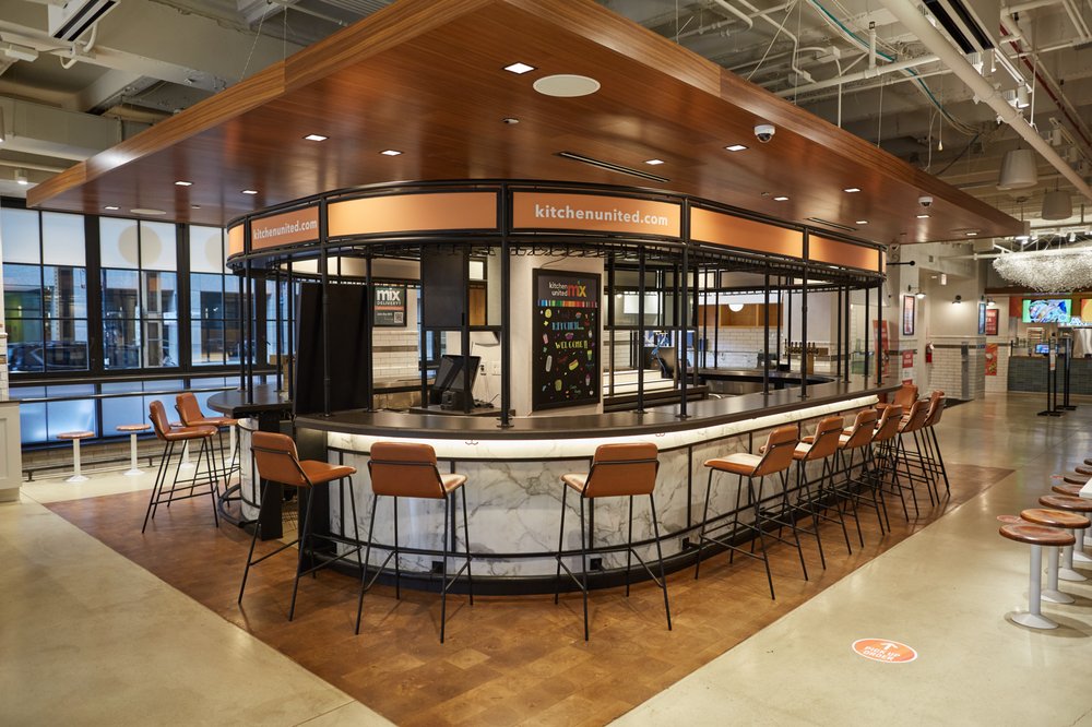 THE BAR KITCHEN UNITED MIX Cocktail Bars 205 W Wacker Dr, Chicago