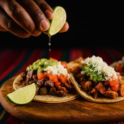 La Tapatia