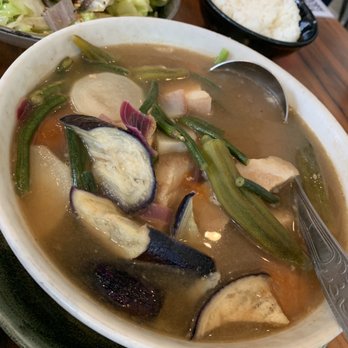 Avenida Restaurant - Filipino Near Me - San Mateo, California