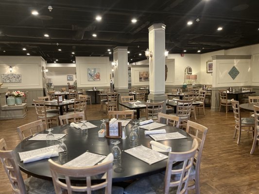 Emily’s Ocean Room Restaurant by null