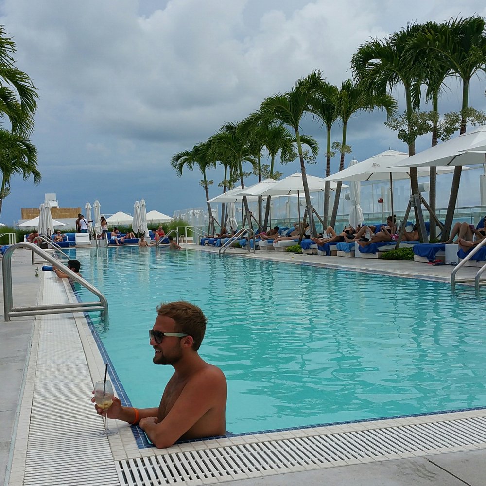 The Sandbox - This amazing rooftop pool with amazing views from every corner of the rooftop. . - New American Near Me - Miami Beach, Florida The Sandbox - This amazing rooftop pool with amazing views from every corner of the rooftop. . - New American Near Me - Miami Beach, Florida