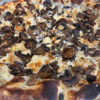 Folks Pizzeria - Culver City - Pizza Near Me - Culver City, California Folks Pizzeria - Culver City - Pizza Near Me - Culver City, California