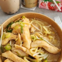 Wok & Sushi - Chicken miso ramen