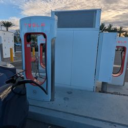 Tesla Supercharger